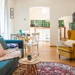 Days - Two-bedroom With Workspace And Balcony In Old Town アパート プラハ